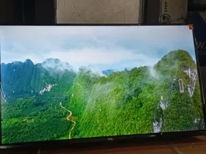 TCL 32” Digital Entertainment Tv for Family Viewing