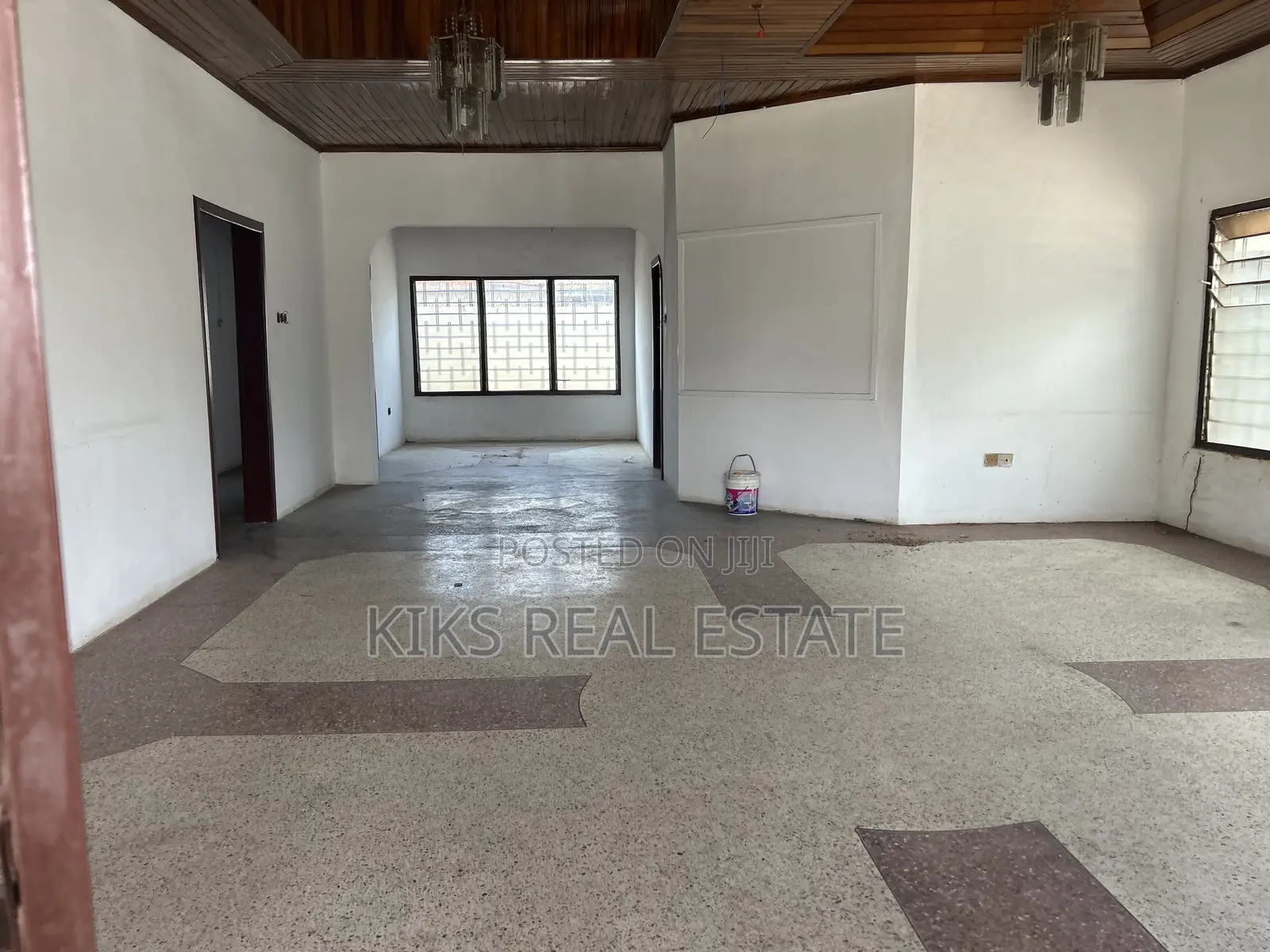 3bdrm House in Com16, Spintex for rent