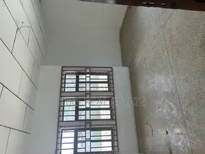 3bdrm House in Com16, Spintex for rent