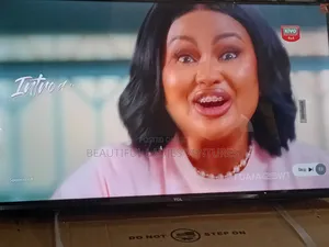 TCL 32” Smart Tv With Modern Entertainment Features