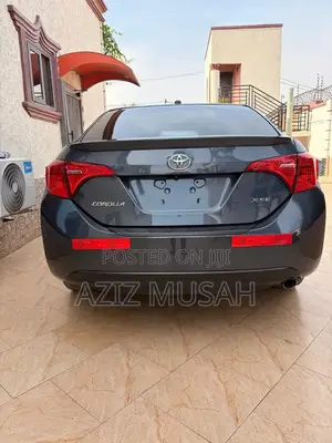 Toyota Corolla 2017 Gray