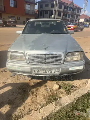 Mercedes-Benz C180 1995 Silver