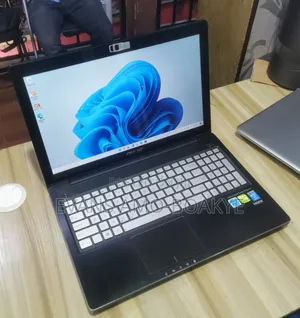Laptop Asus Q551 8GB Intel Core i7 HDD 1T