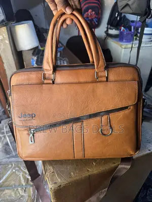 Quality Pure Leather Men Jeep 15 Inches Laptop Bag.