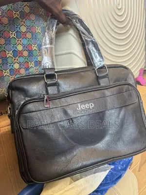 Quality Pure Leather Men Jeep 15 Inches Laptop Bag.