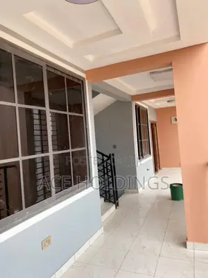 2bdrm Apartment in Lakeside for rent