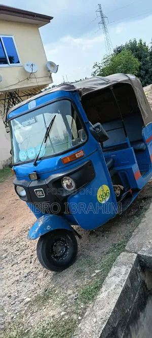 Bajaj RE 2020 Blue