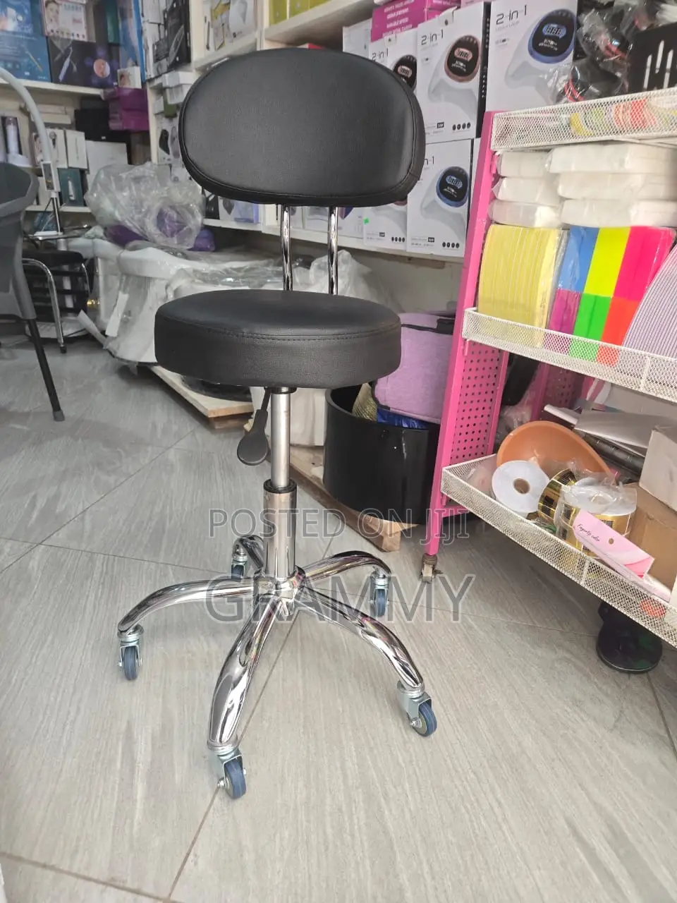 Adjustable Saloon Stool