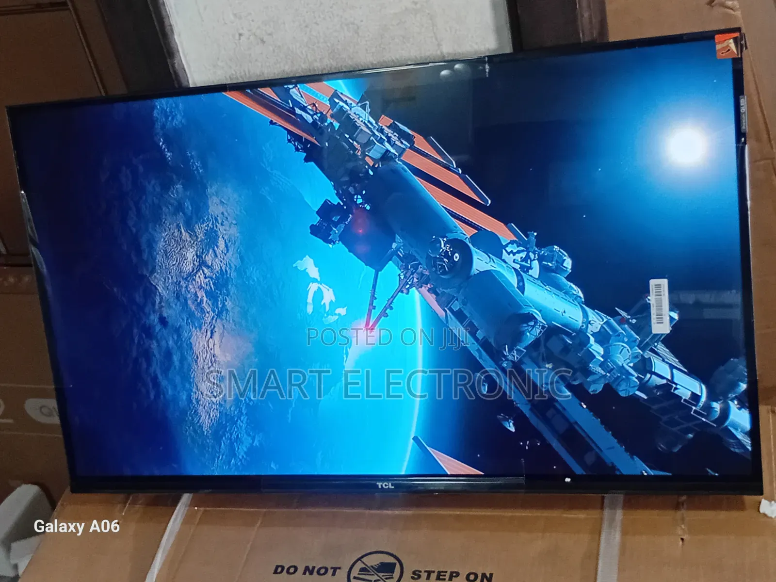 TCL 32-Inch Hd Flat Screen Tv – Simple and Elegant