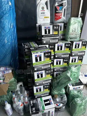 Oem Usa Engine Oil. Castrol Valvoline Mobil 1