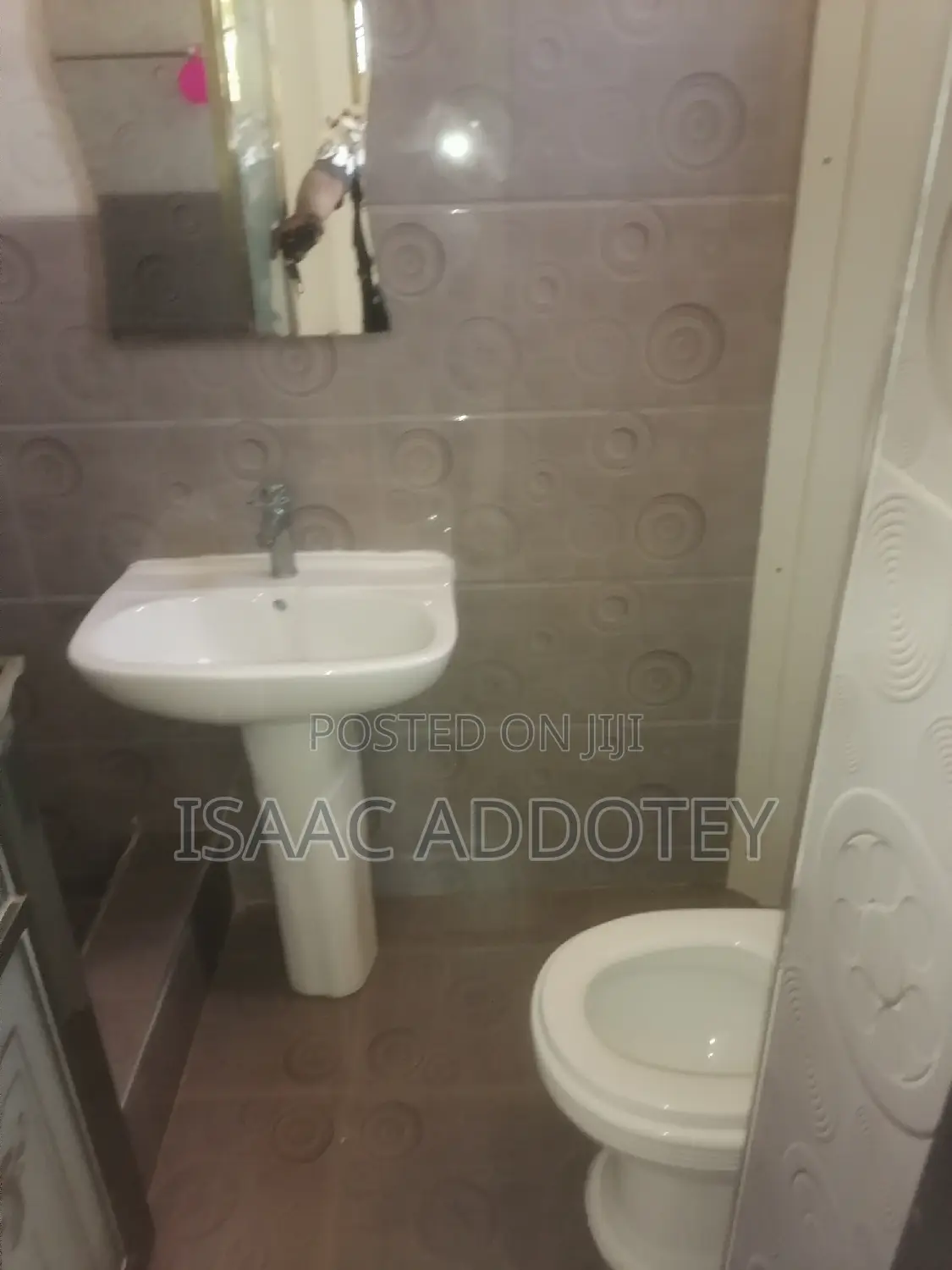 3bdrm Apartment in Nungua Adogono, Baatsona Total for rent