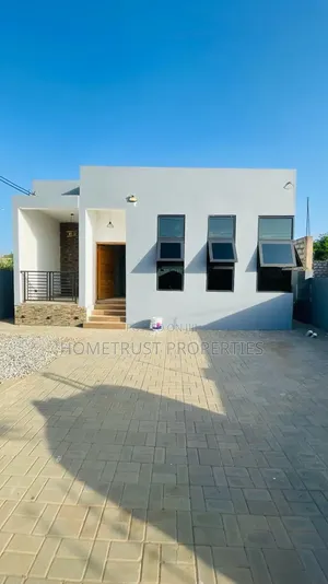 3bdrm House in Pokuase Odumase for sale