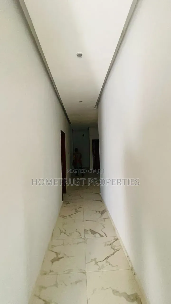 3bdrm House in Pokuase Odumase for sale