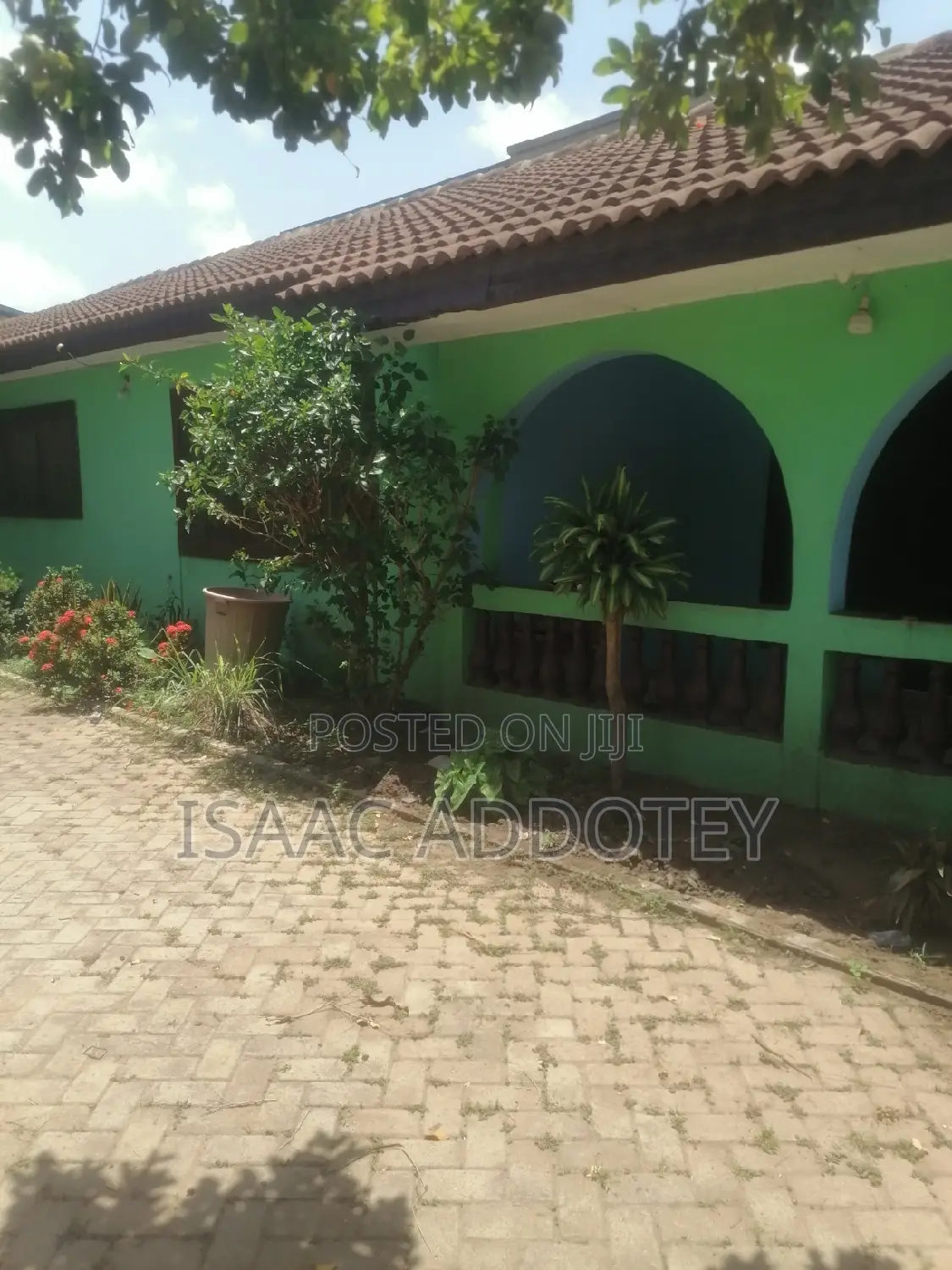 3bdrm House in Lashibi 16, Baatsona Total for rent