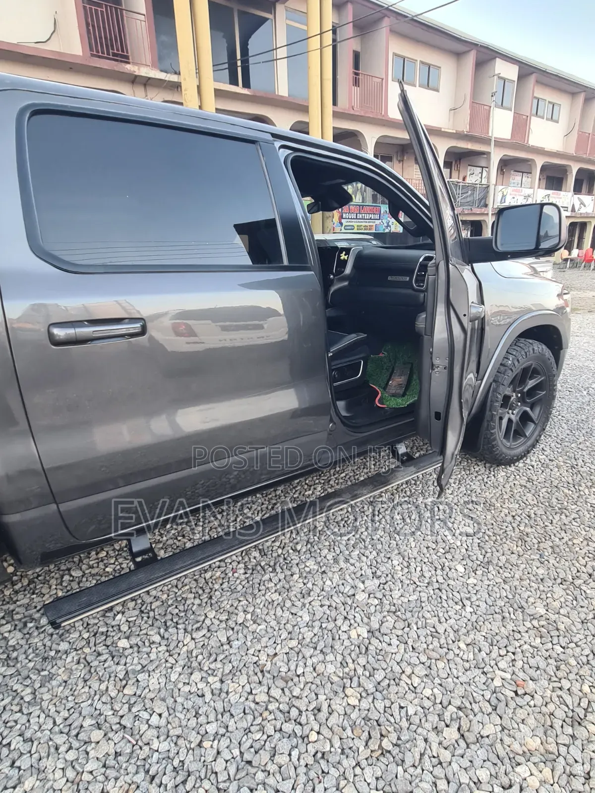 Dodge RAM 1500 5.7 Petrol AWD 2022 Gray