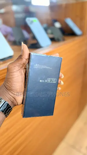 New Samsung Galaxy S22 5G 256 GB Green