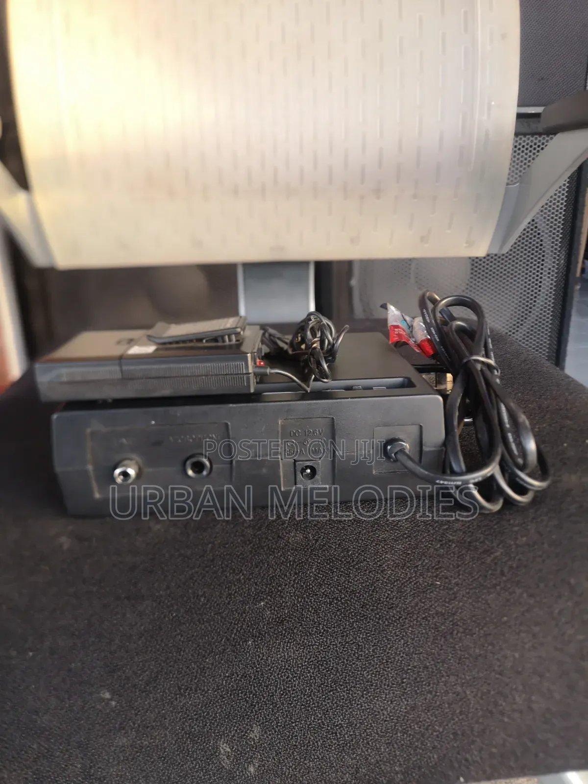 Radioshack/Realistic Fm Wireless Microphone System