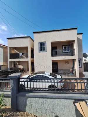 2bdrm Apartment in Nanakrom, Nmai-Dzorn for sale