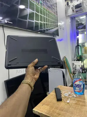 Laptop HP 4GB Intel Celeron HDD 1T