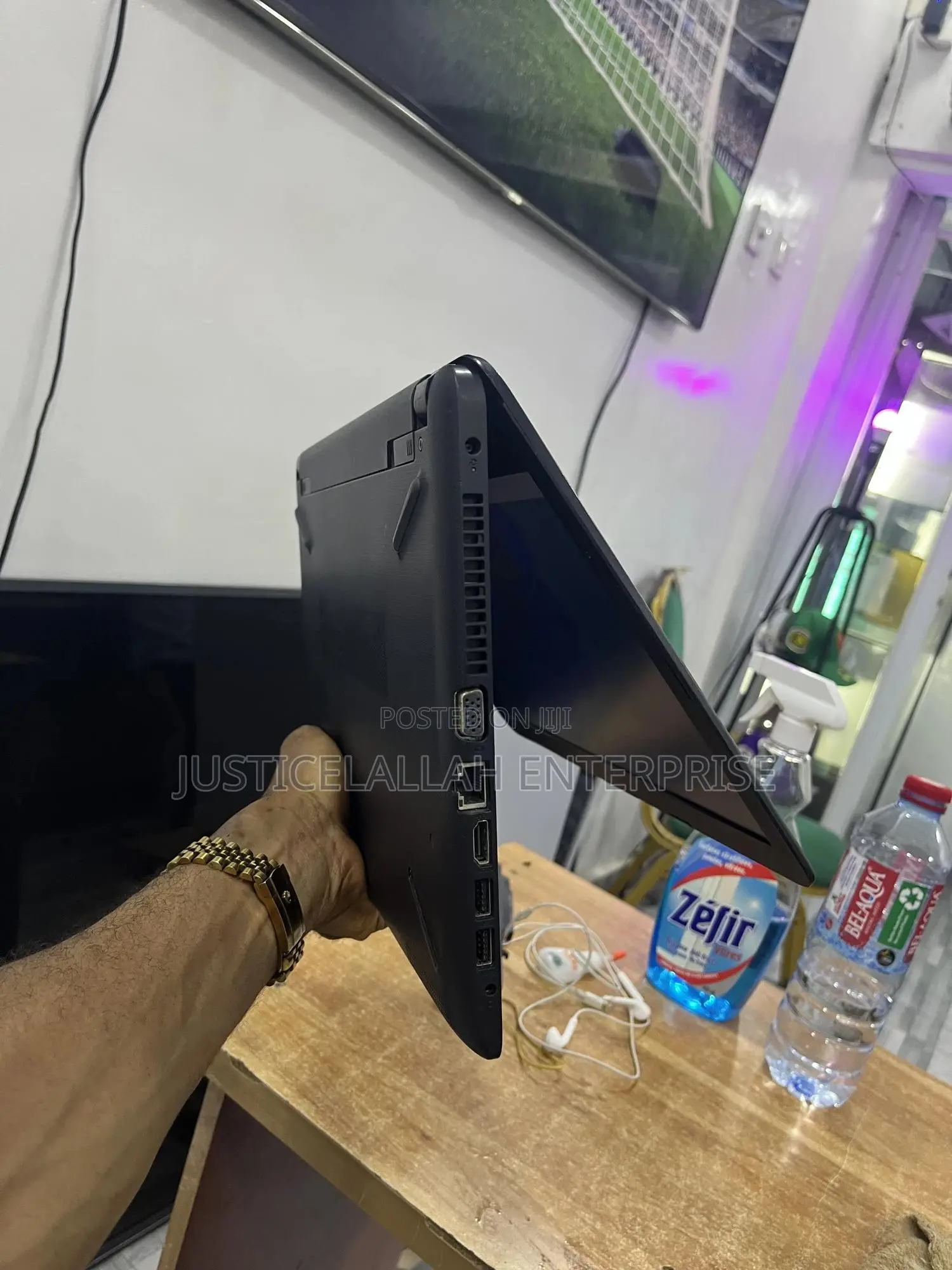 Laptop HP 4GB Intel Celeron HDD 1T