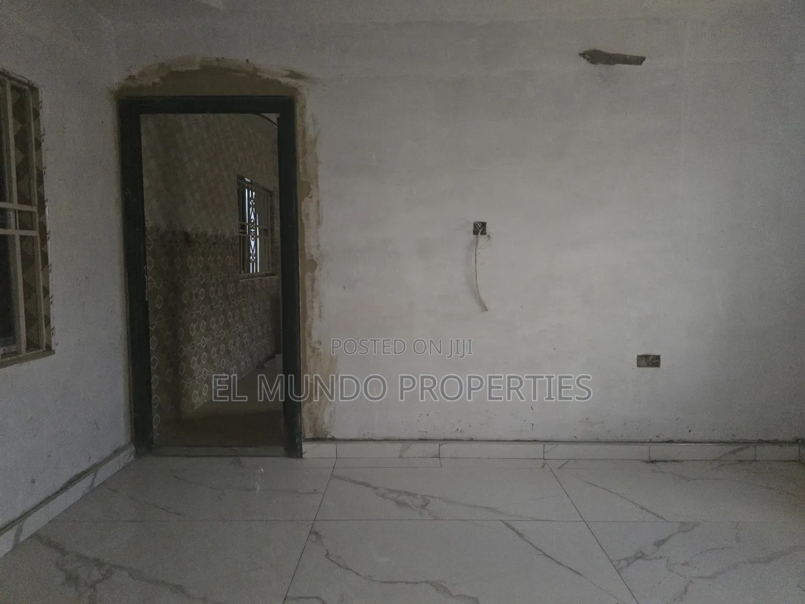 5bdrm House in Ipt Nyankyerenease, Kumasi Metropolitan for sale