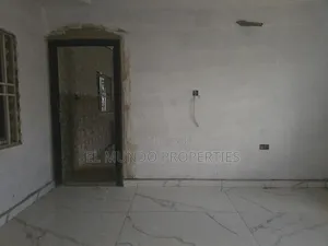 5bdrm House in Ipt Nyankyerenease, Kumasi Metropolitan for sale