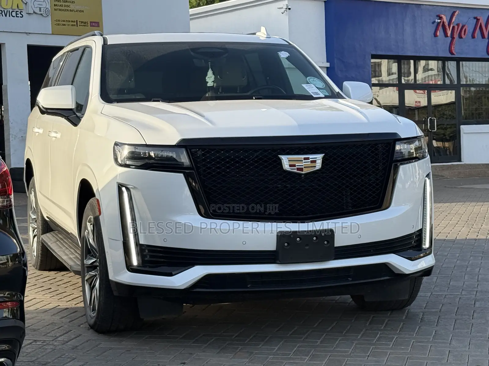 Cadillac Escalade 2021 White
