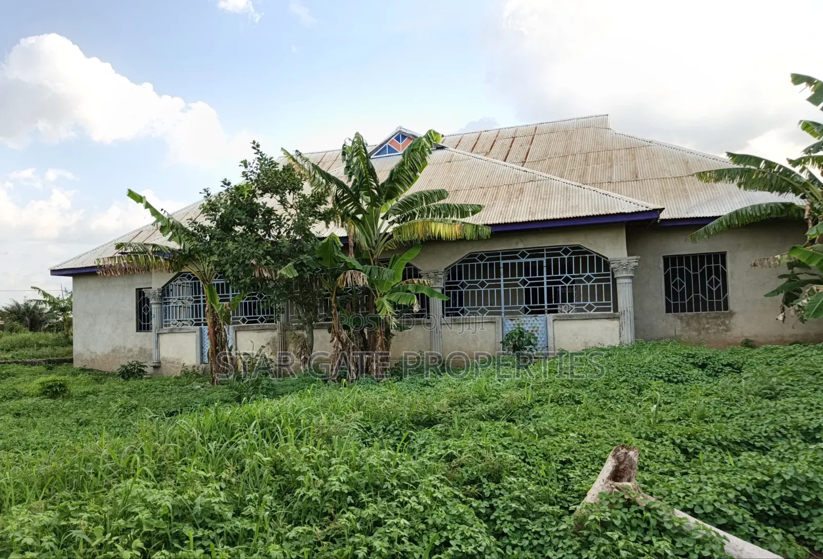 4bdrm House in Kenyasi Krobo., Kumasi Metropolitan for sale