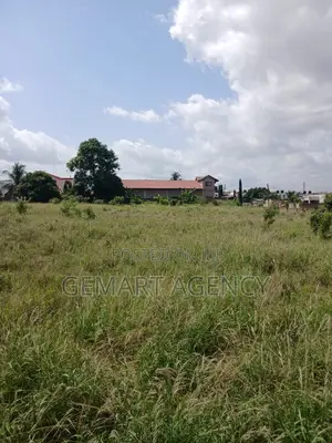 10 Plots Of Roadside Land For Sale At Oyarifa New York