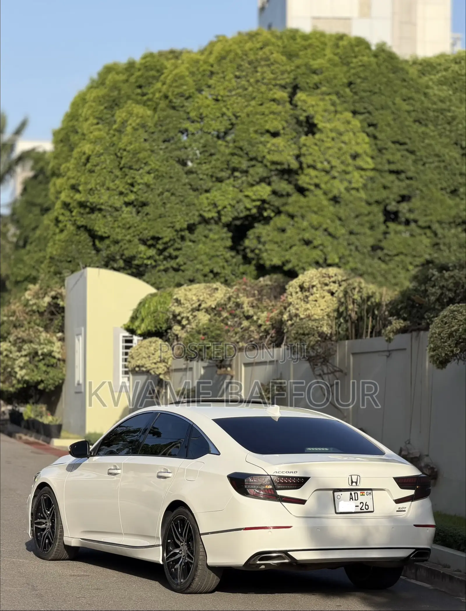 Honda Accord Touring 2.0T 2022 White