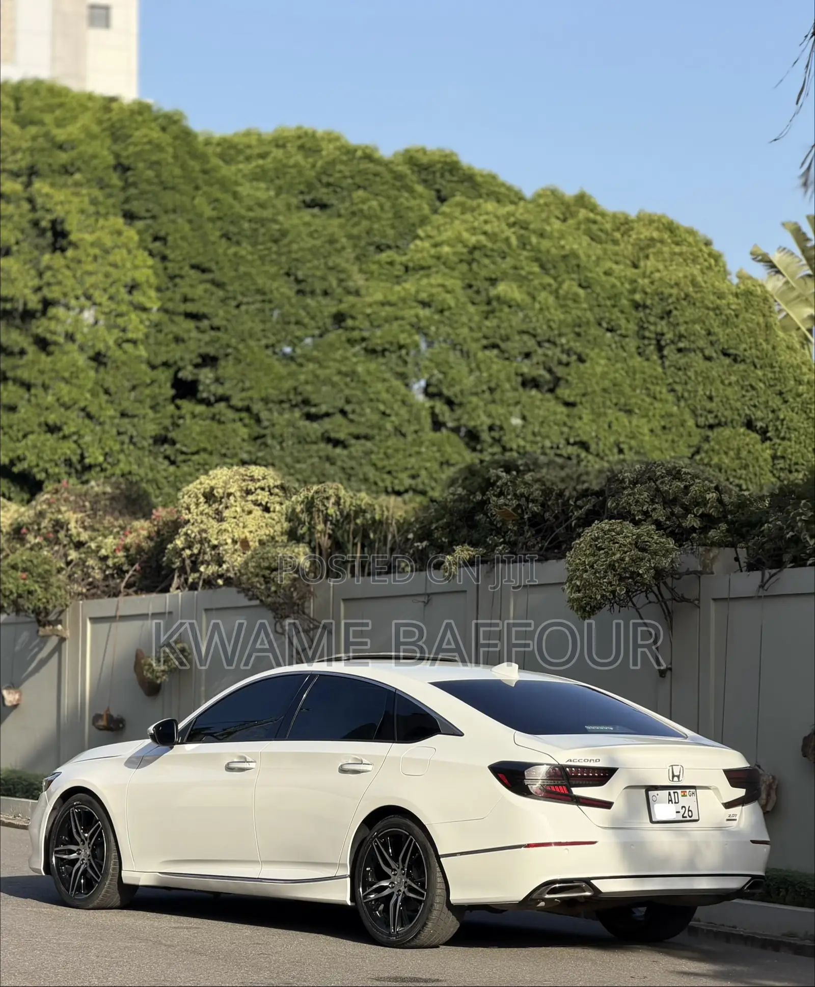 Honda Accord Touring 2.0T 2022 White