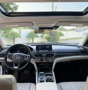 Honda Accord Touring 2.0T 2022 White