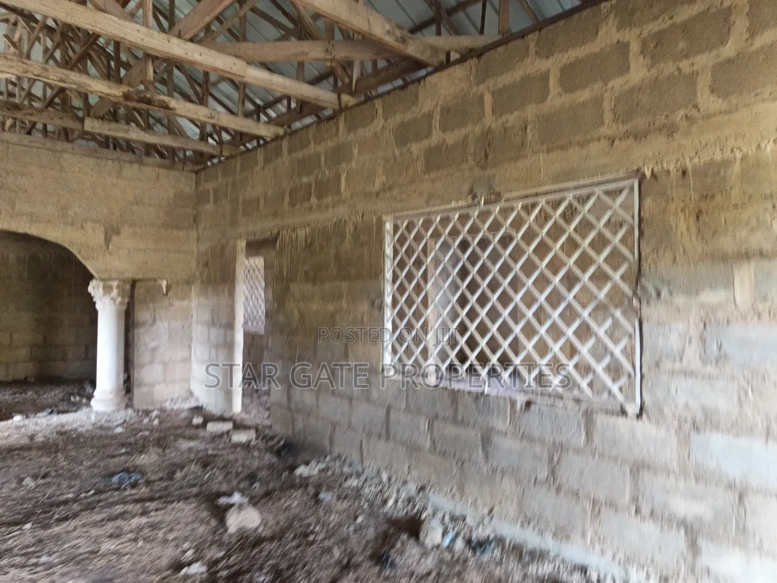 5bdrm House in Safo ( Asonomaso), Kwabre for sale