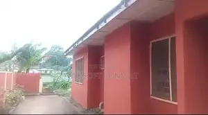 6bdrm House in C4C Kafar, Takoradi for sale