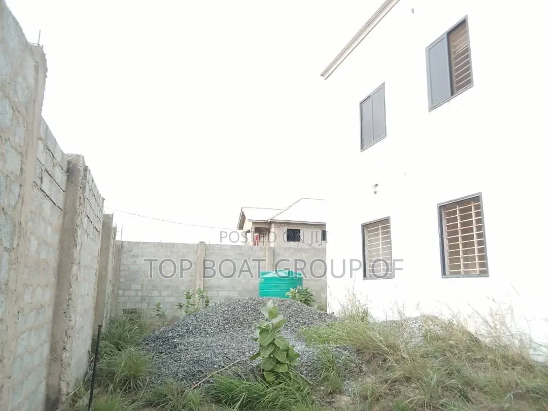 6bdrm Mansion in Top-Boat Group Of, Prampram for sale