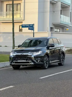 Mitsubishi Outlander 2.0 PHEV AWD 2018 Black