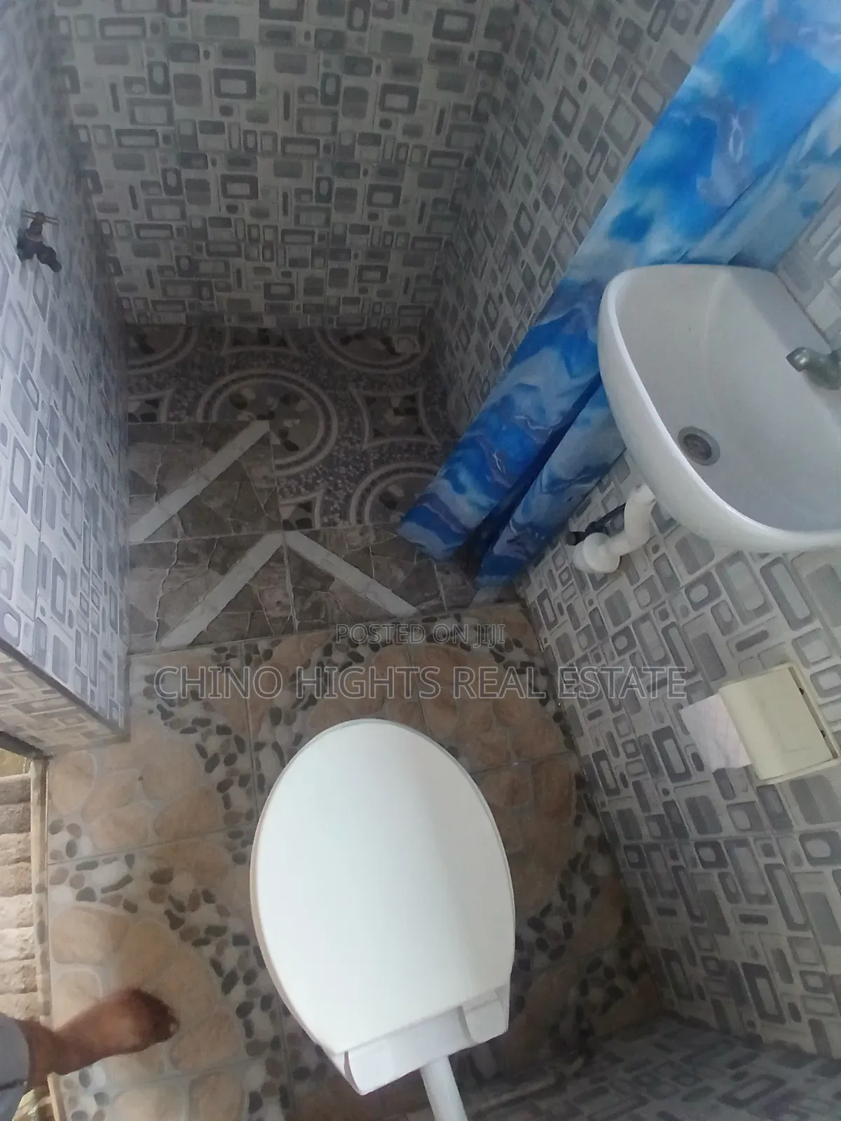 1bdrm Apartment in Fire Service, Tema Metropolitan for rent
