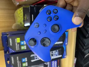 Xbox Series Controllers