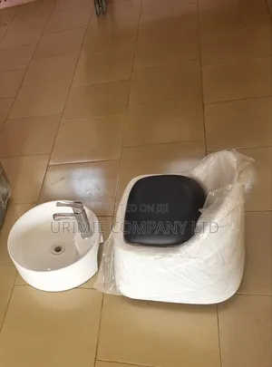 Pedicure Stool and Bowl Set