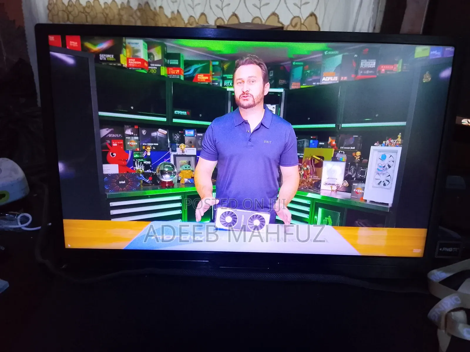15.6inch Portable Monitor With Lines