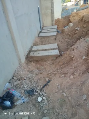 Bio Digester Toilet With Soak Away