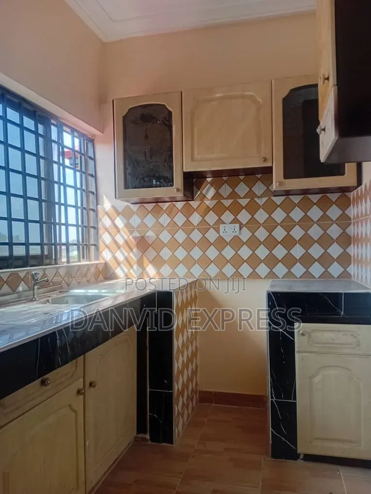 3bdrm Apartment in Lake Side Estate for rent