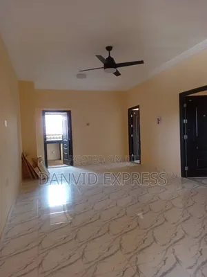 3bdrm Apartment in Lake Side Estate for rent
