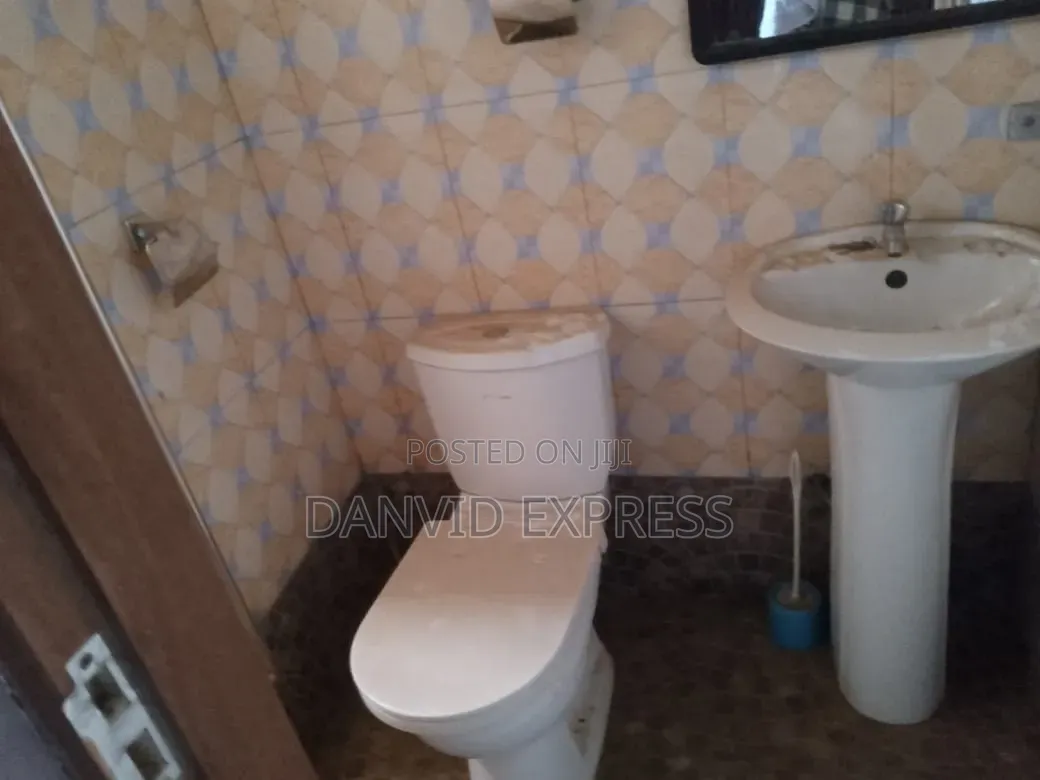 3bdrm Apartment in Lake Side Estate for rent
