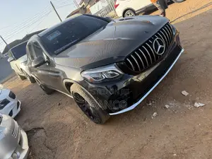 Mercedes-Benz GLC-Class 2019 Black