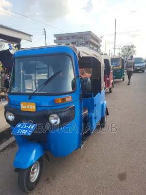 Bajaj RE 2025 Blue