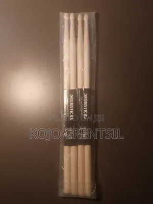 2 Pairs of Drum Sticks