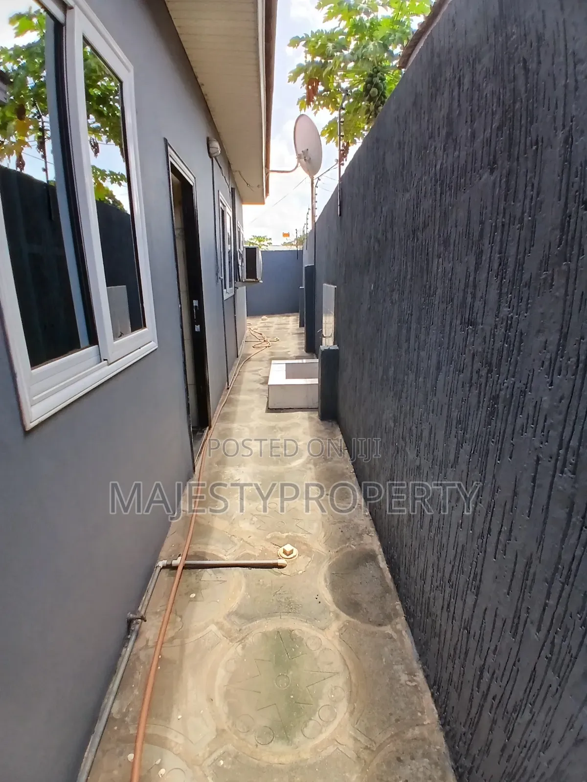 Furnished 2bdrm House in Spintex, Baatsona Total for rent