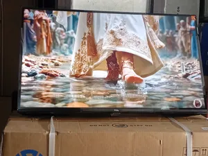 TCL 32” Hd Flat Screen Television