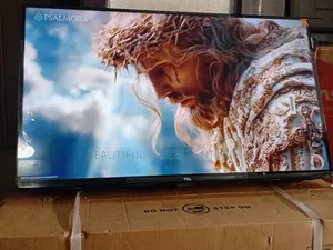 TCL 32” Smart Tv With Stunning Picture Quality